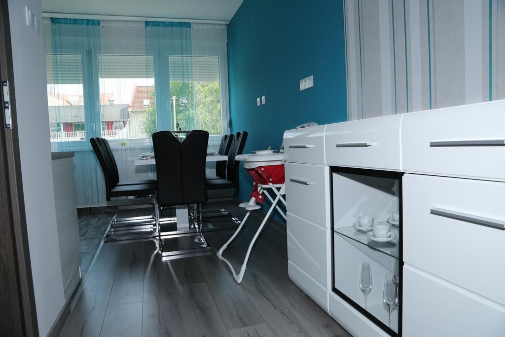 Hajdúszoboszló Szofi Apartman מראה חיצוני תמונה