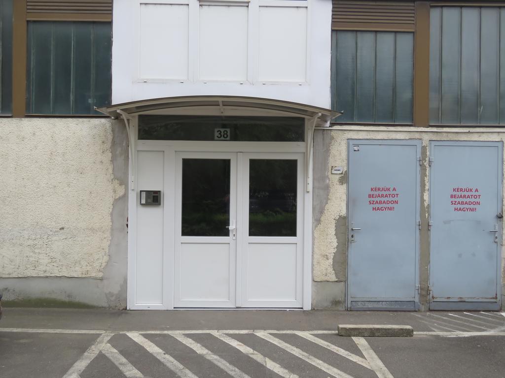Hajdúszoboszló Szofi Apartman מראה חיצוני תמונה