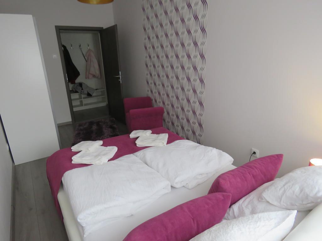 Hajdúszoboszló Szofi Apartman מראה חיצוני תמונה